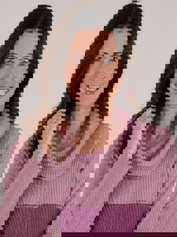 TIGI-Wear Colour Block Cable Knit Cowlneck