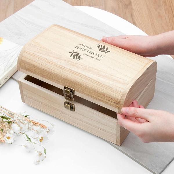 Abode Home & Gifts Personalised Wedding Date Keepsake Chest