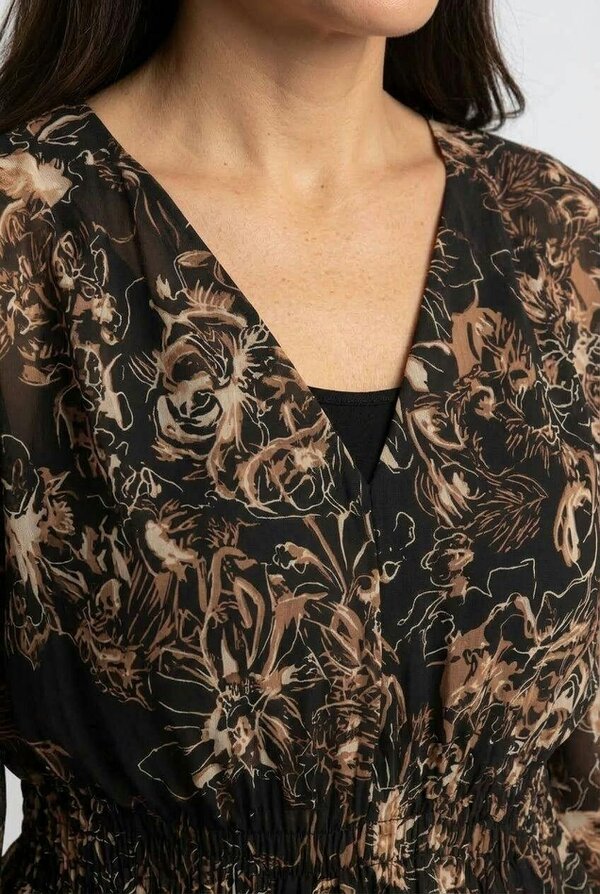 Izabel London Printed Long Sleeve Ruched Waist Blouse