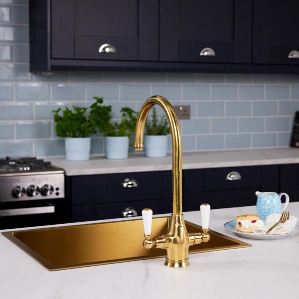 Flode Halden | Dual Lever Kitchen Sink Mixer Tap with Swivel Spout | Polished Brass Finish