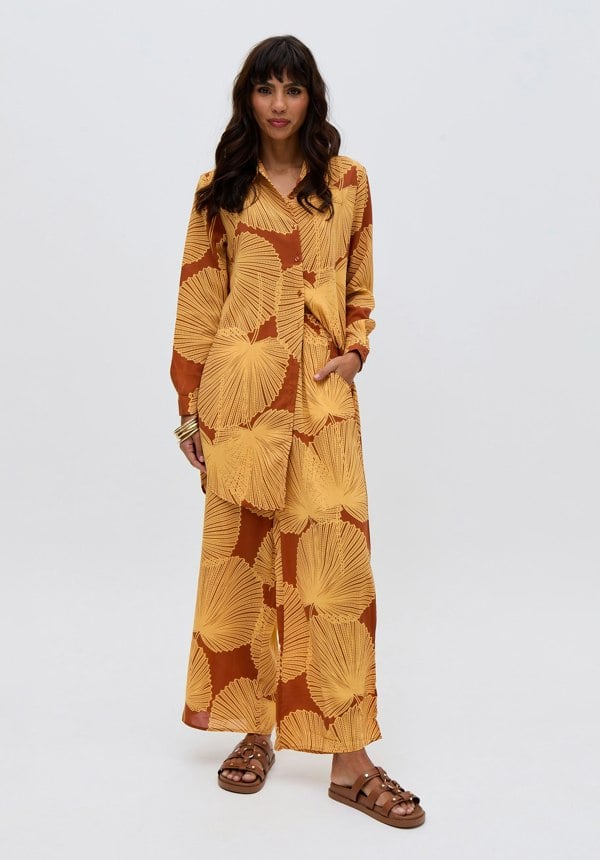 Clyde Button Down Sunshine Print Shirt In Yellow