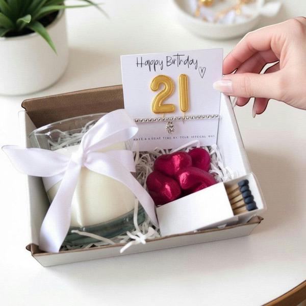 Aye Do Gifts Small 21st Birthday Gold Balloons Hamper | Candle, Bracelet, Chocolate
