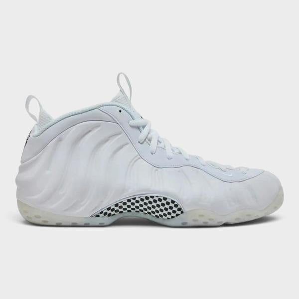Nike Air Foamposite One Triple White