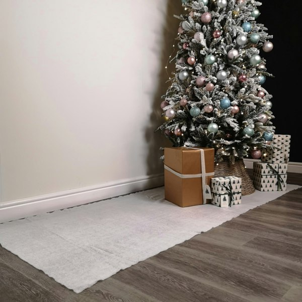 Samuel Alexander 2.4m x 90cm Soft White Artificial Fake Snow Blanket Christmas Decoration