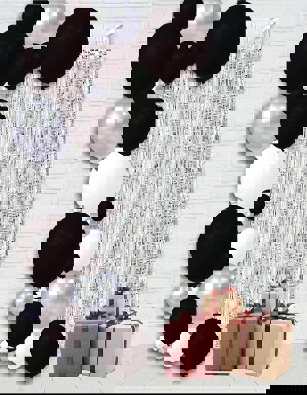 Cheetah Metallic Tinsel Curtain, 3M x 1M Silver