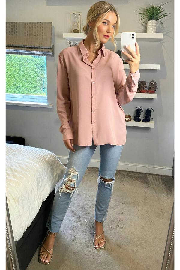 Hoxton Gal Long Sleeves Relaxed Fit Shirt in Pink
