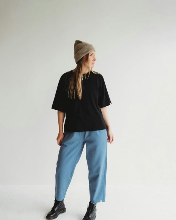 Elsie Black Oversized T-Shirt - image 4