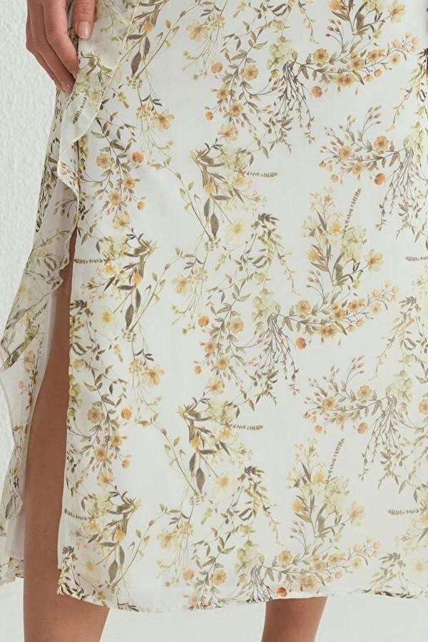 WOVCOR Floral Ruffled A-Line Chiffon Woven Maxi Dress