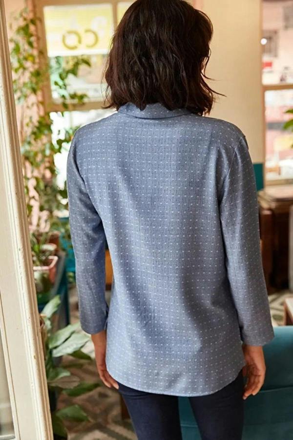 Hoxton Gal Textured Draped Shirt