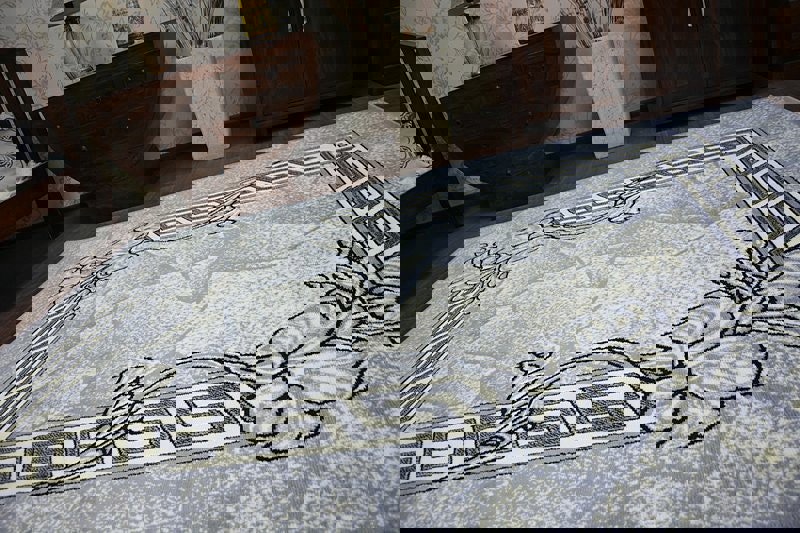 RugsX Base Rug