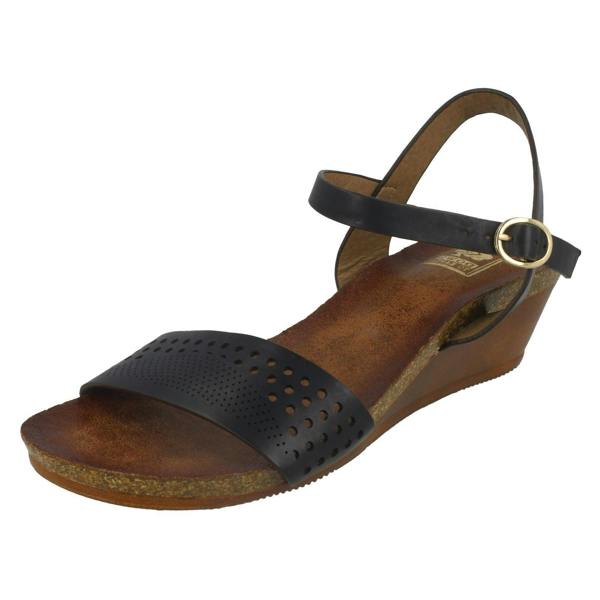 Down to Earth Ladies Down To Earth Wedged Summer Sandals
