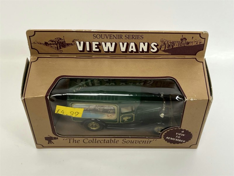 MCSlots View Vans The Collectable Souvenir Looe Cornwall View Vans VV01D S8