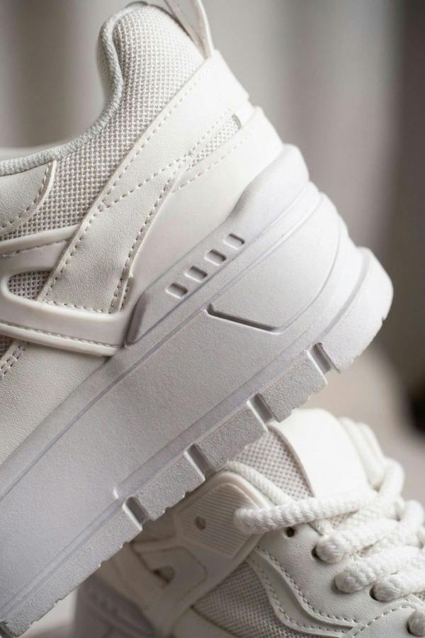 Genevieve Monochrome Chunky Sole Trainers - White