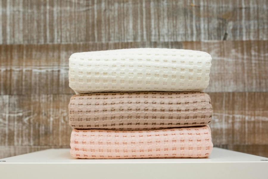 Lulujo - Waffle Blanket - Sand