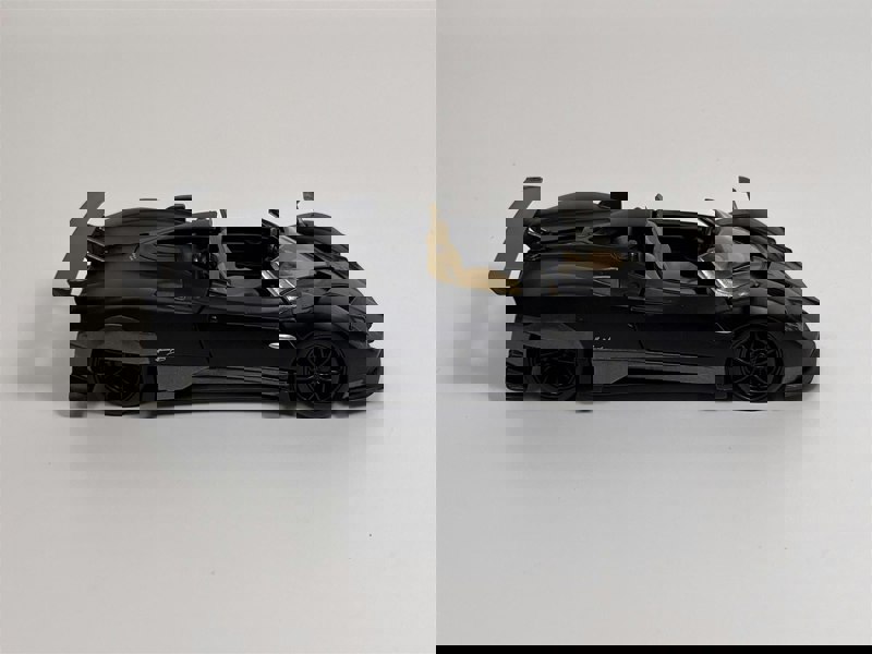 Tayumo Pagani Zonda HP Barchetta LHD Matt Black 1:36 Tayumo 36120211