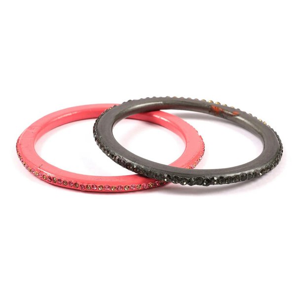 Volu - a set of bangles