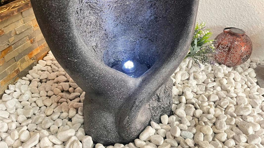 Tranquillity Water Features Heart Couple Contemporary Solar Water Feature