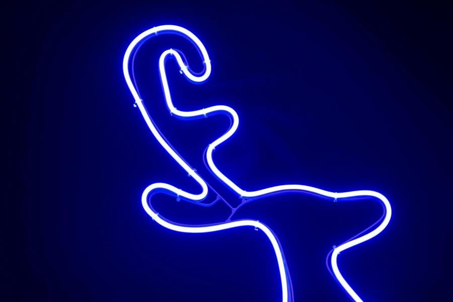 74 x 40 cm to 89 x 50 cm Reindeer Neon Effect Rope Light Silhouette with 90 Blue LEDs image 1