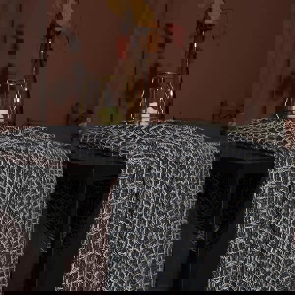 TU37 Blanket-Weilai Concept-Weilai Concept