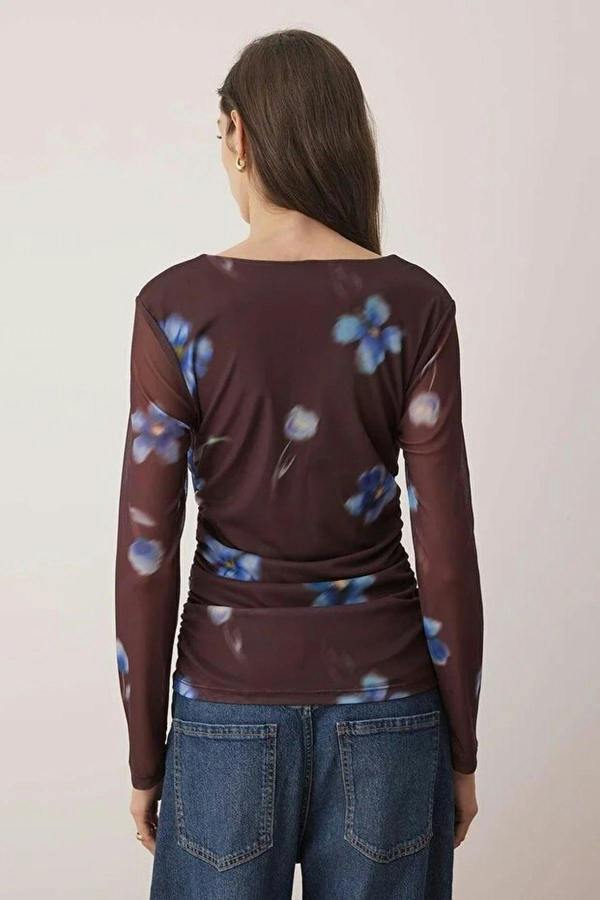 WOVCOR Printed Drape Detail Fitted Long Sleeve Knitted Blouse