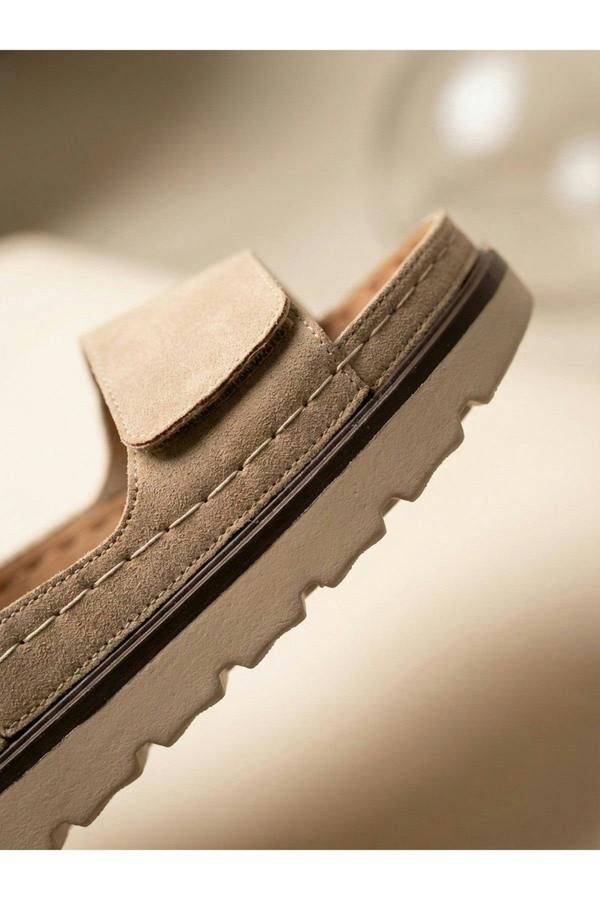 Violet Suede Platform Sandals - Beige