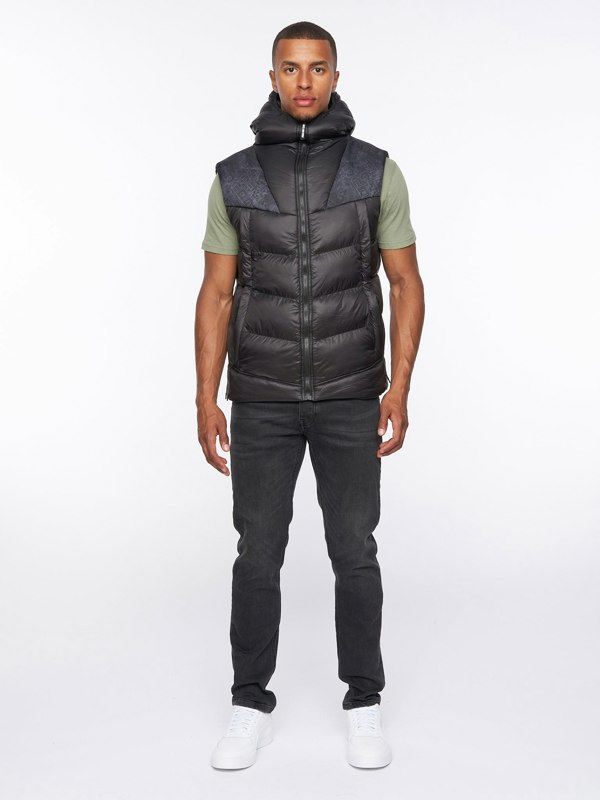 Duck and Cover Rierson Hooded Gilet Black