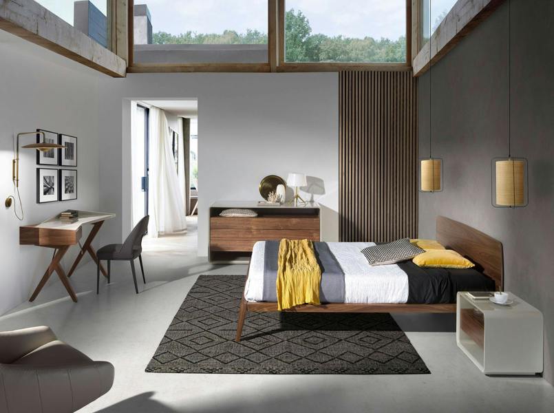 Angel Cerdá Walnut Bed 7178