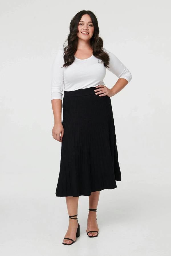 Black | Curve High Waist Pleated Knit Midi Skirt