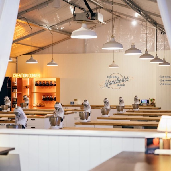 Virgin Experience Days The Big Bakes Ultimate Baking Experience for Two