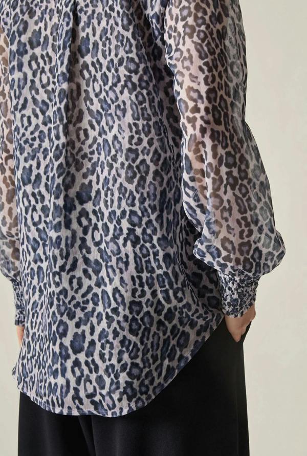 James Lakeland Blue Leopard Print Blouse