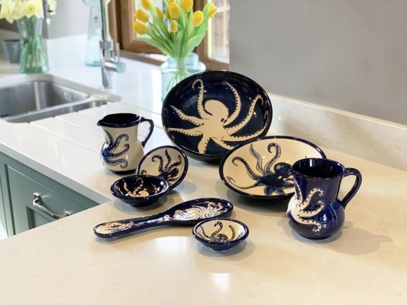Mixed ceramic octopus collection
