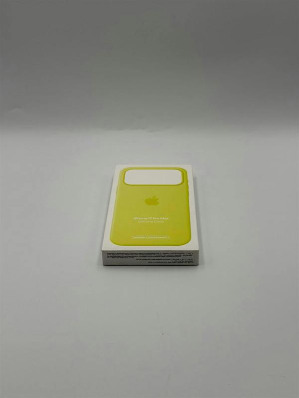 Apple Silicone Case with MagSafe for iPhone 17 Pro Max 6.9" Neon Yellow A3560 - MGFM4ZM/A