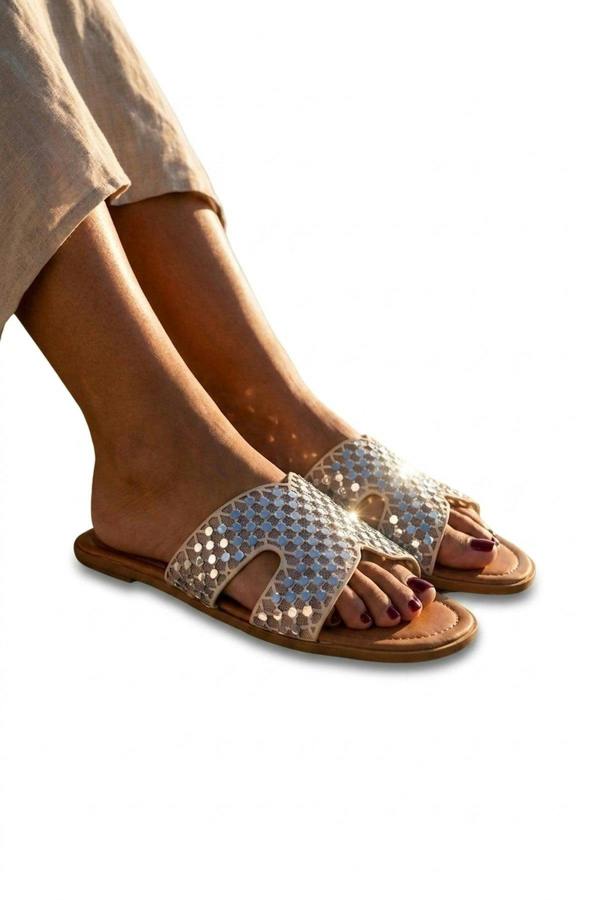 Cordelia Mirrored Disc Embellished H Sandals - Beige_wb