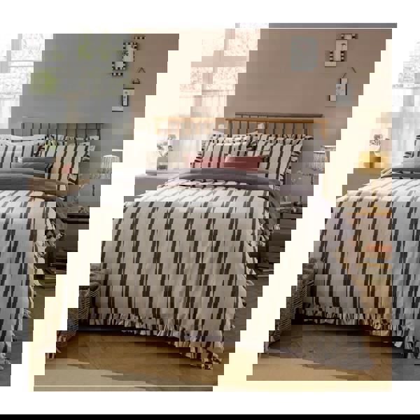 Wylder Connie Ruffles Striped Duvet Cover Set - Chocolate