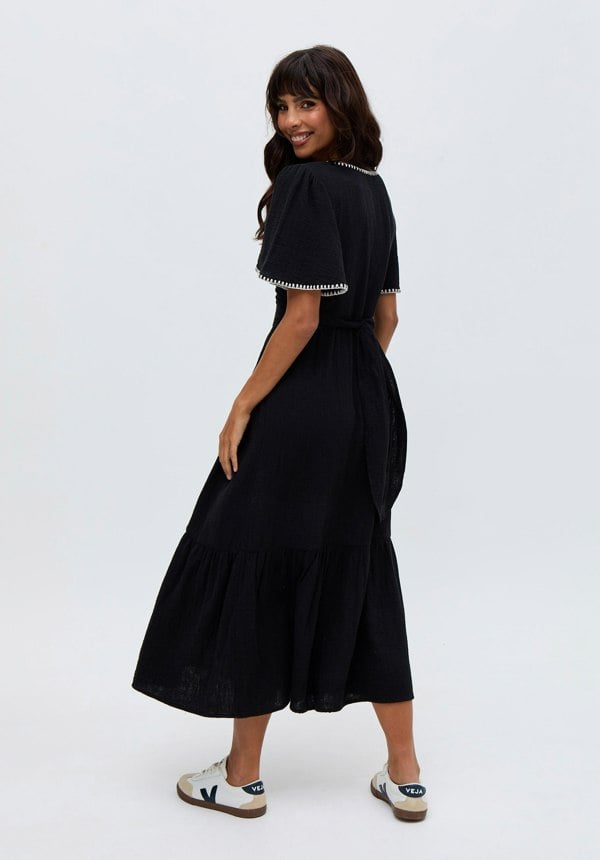 Delilah V-Neck Front Tie Midi Dress In Black