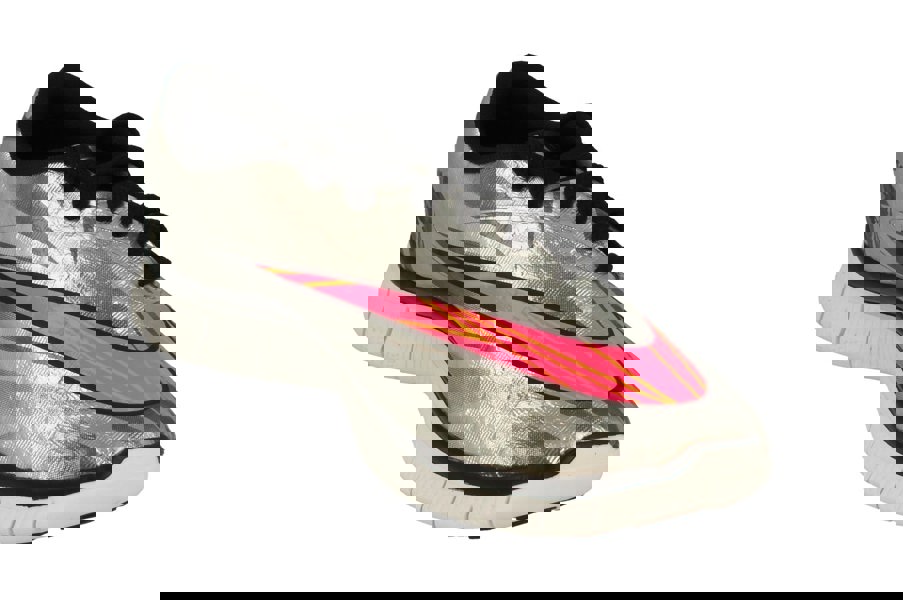 Nike Free Hypervenom GS Trainers 705390  002 - Chrome Volt Hyper Pink Metallic Gold Coin 002 - Photo 3