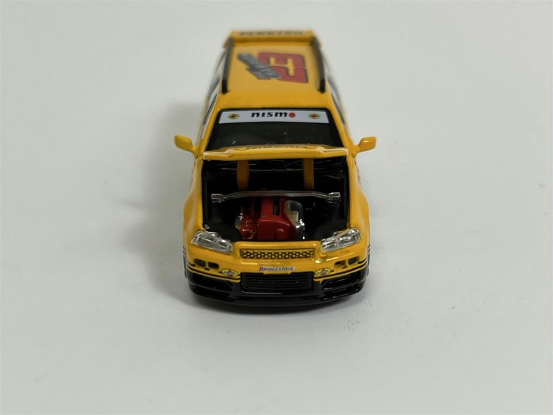 Pop Race Nissan Stagea Pennzoil 1:64 Scale PR640021