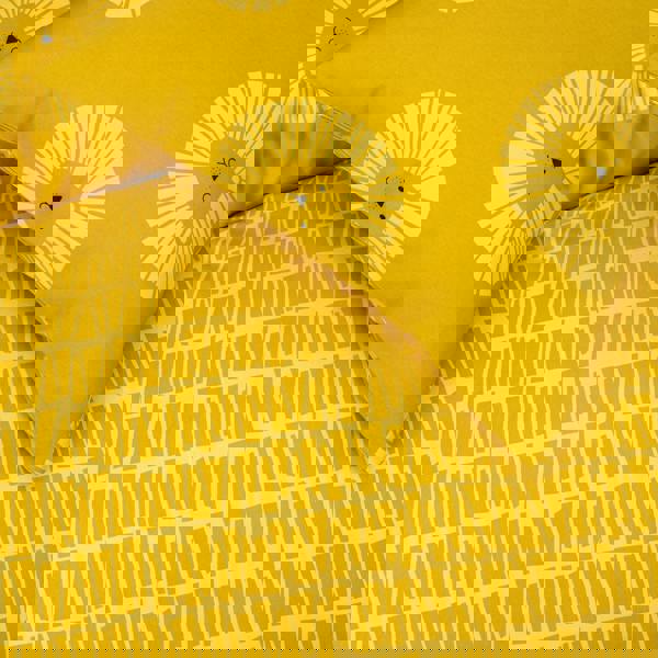 Smart Living Luxury Super Soft Lion Reversible Duvet Set & Pillowcases - Ochre