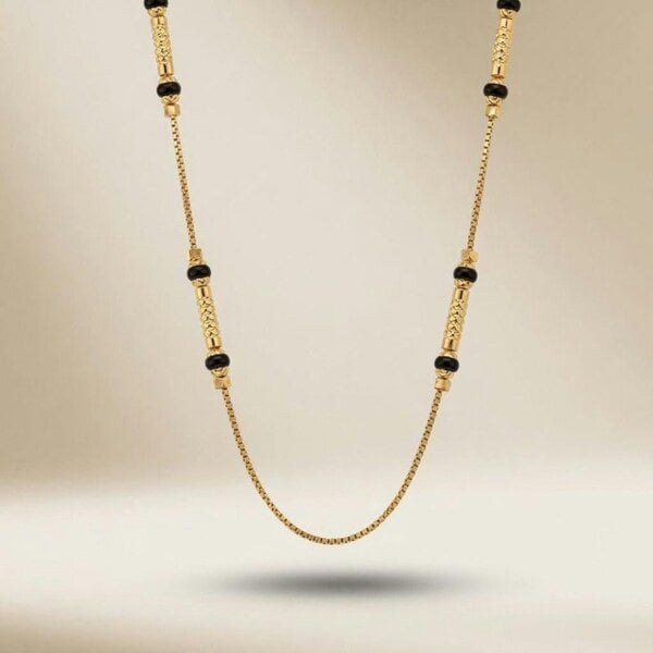 The Colourful Aura Black Bead Gold Chain Necklace | 18ct Gold Plated