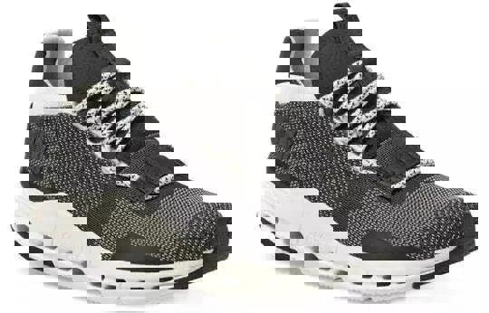 c54c802319a3b49feb4abb359f667603