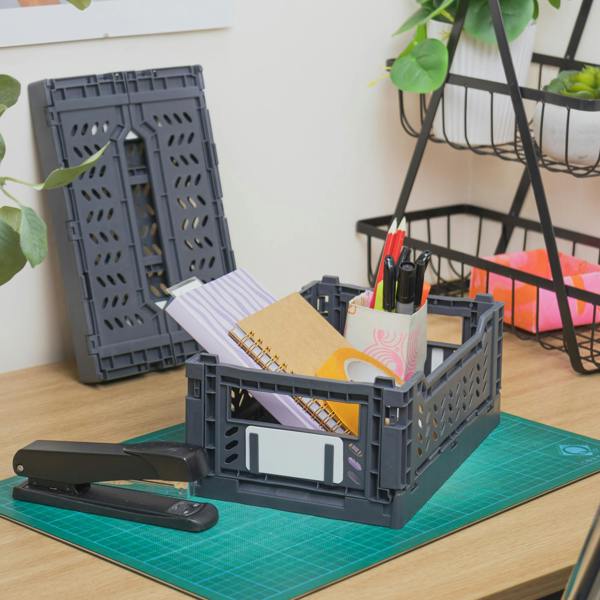 JVL STACKIT - Plastic Foldable Storage Crate - 4L - Grey