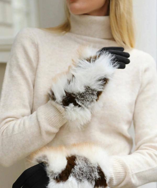 Pia Rossini Malika - Textured Faux Fur Gloves