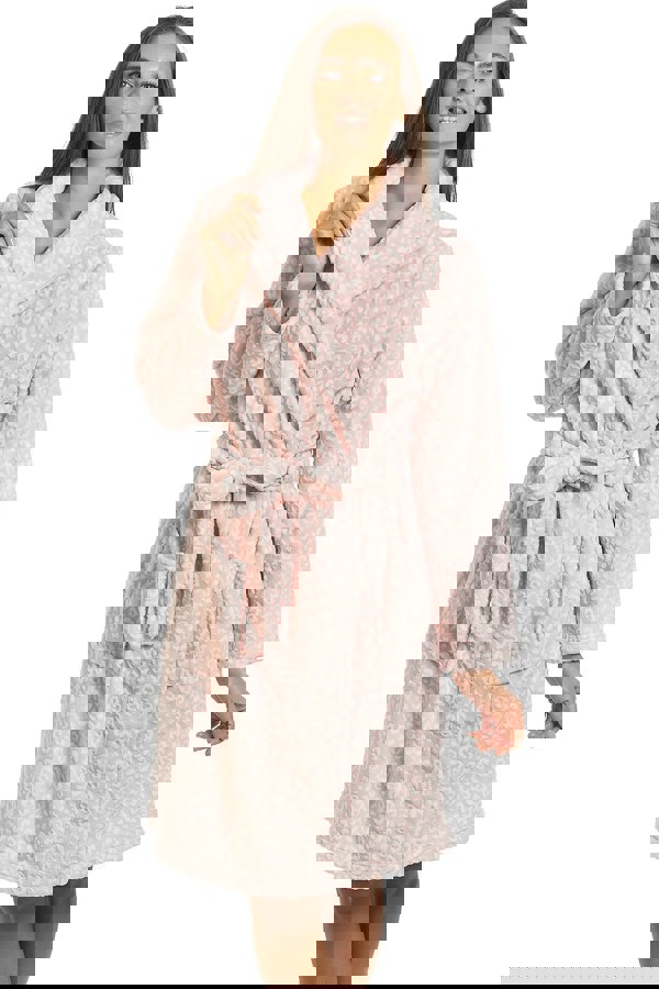 Main Front View of the product.