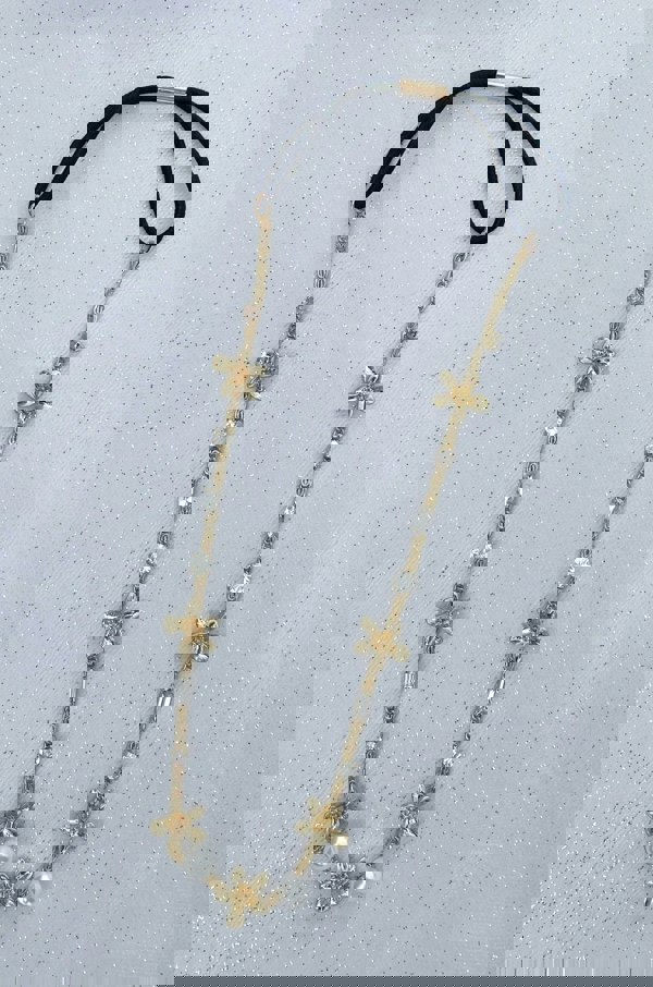 gold pearl head chain, elegant hair accessory, vintage inspired headpiece with pearls, boho bridal hair jewellery, gold chain hair adornment for special occasions
