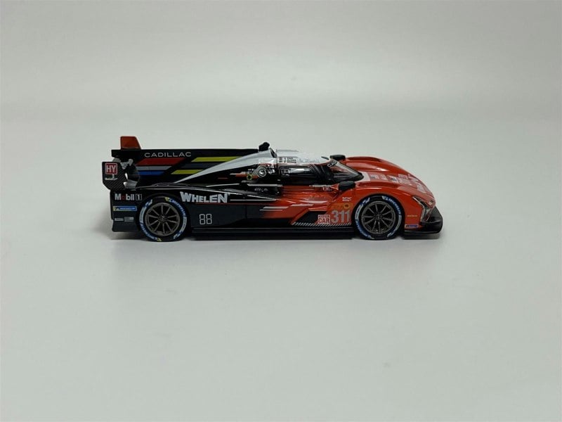 Mini GT Cadillac V Series R #311 2023 Le Mans 24 HRS 1:64 Mini GT MGT00736L