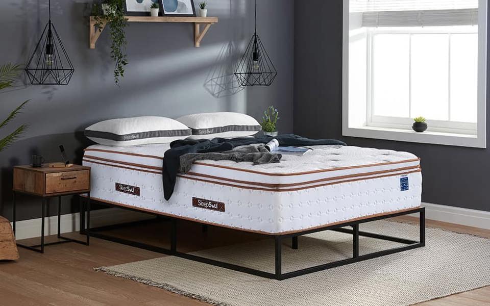 SleepSoul Space 3000 Pocket Memory Pillow Top Mattress Image