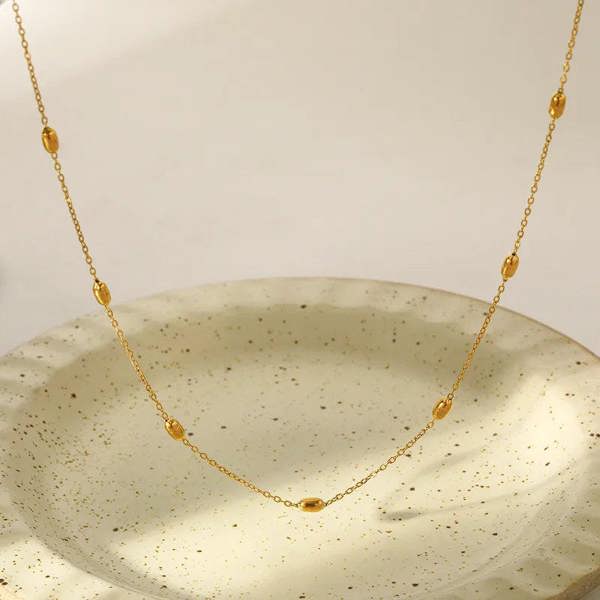 Elk & Bloom Dainty 14K Gold Beaded Choker Necklace