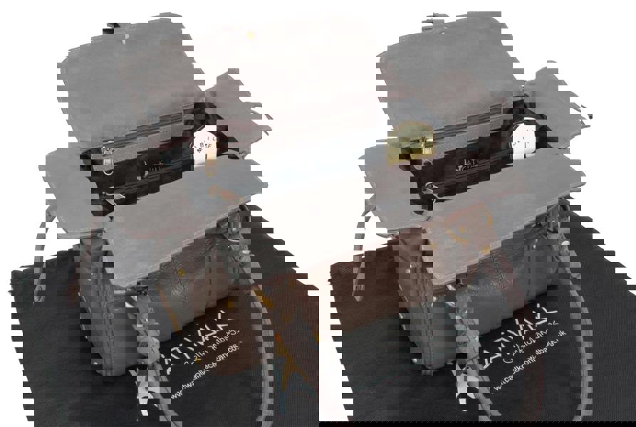 Catwalk Collection Handbags Claudia - Top Handle Bag