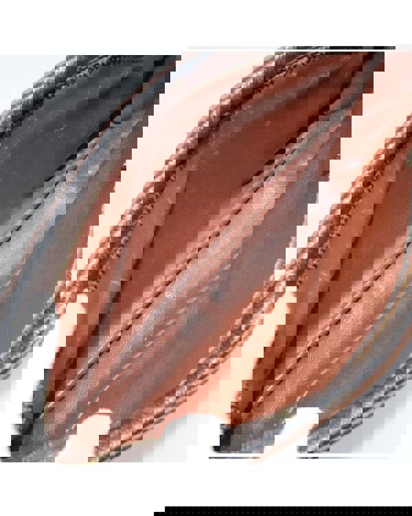 195225274.jpg