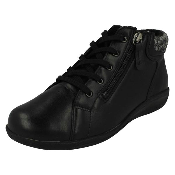 DB Shoes Ladies DB Shoes 2V Dual Fitting Ankle Boots Pipit